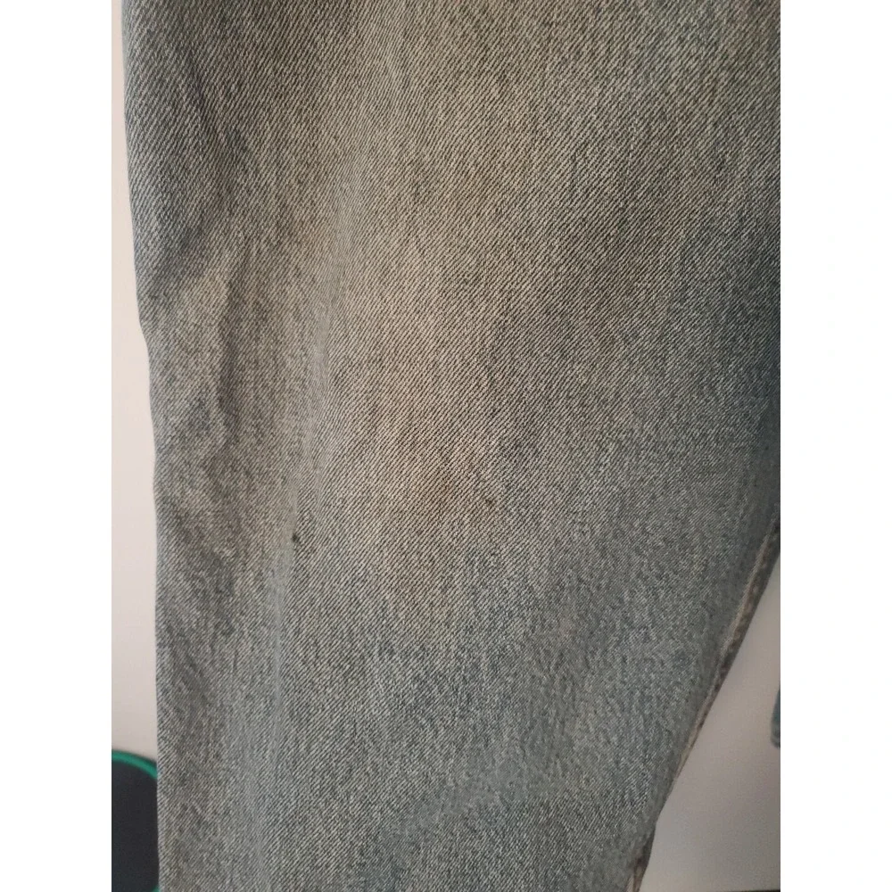 Levis levi 550